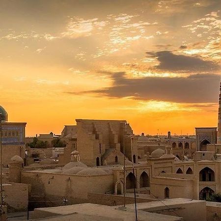 Kuvonchoy Bonu B@B Bed & Breakfast Khiva Bagian luar foto