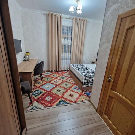 Kuvonchoy Bonu B@B Bed & Breakfast Khiva Bagian luar foto